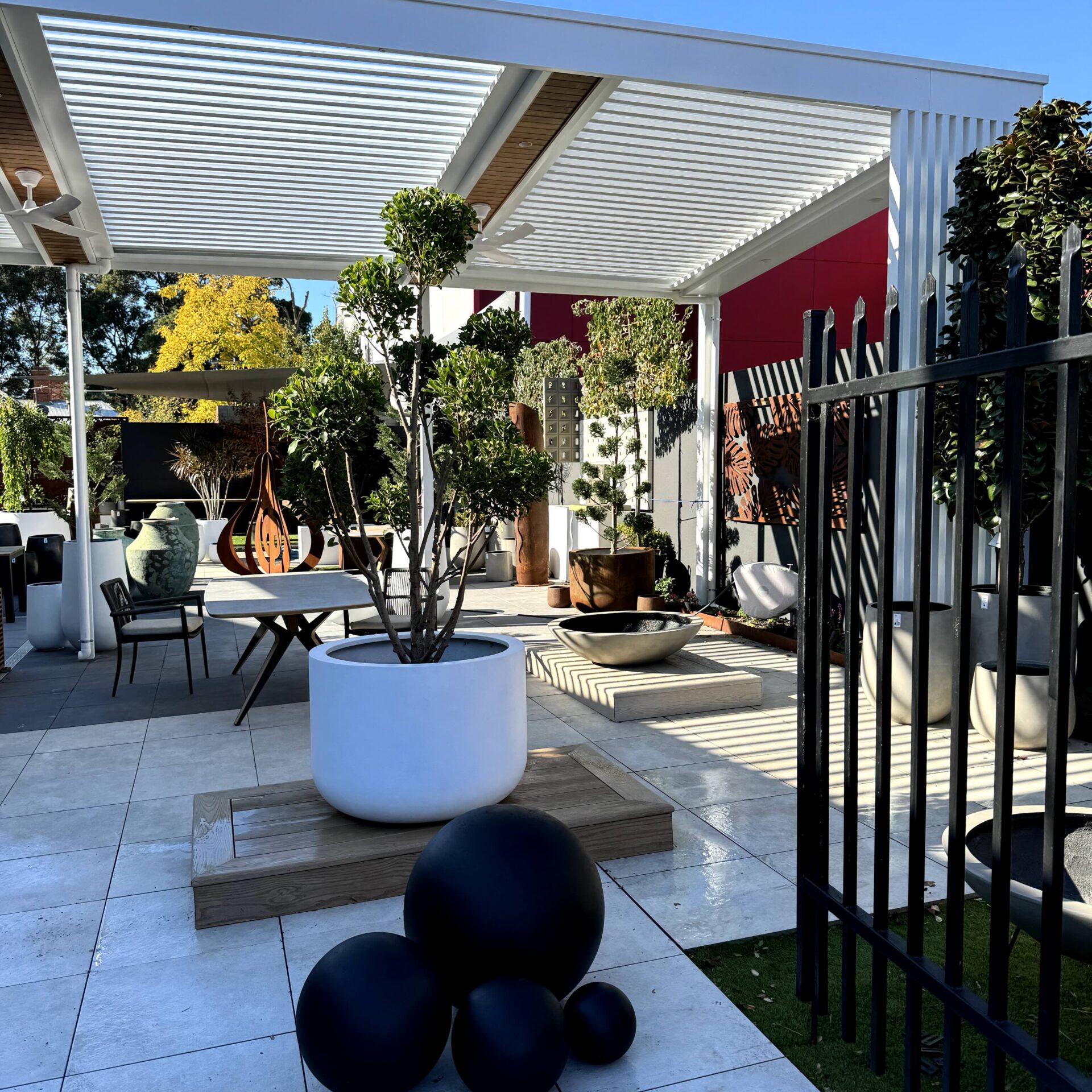 Bespoke Outdoor - Image